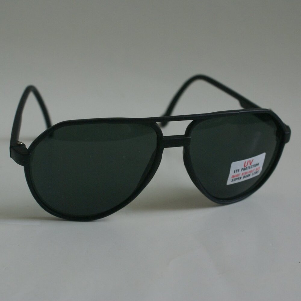 NWT True Vintage Sports Aviator w/Double Bridge frame dark smoke lens sunglasses